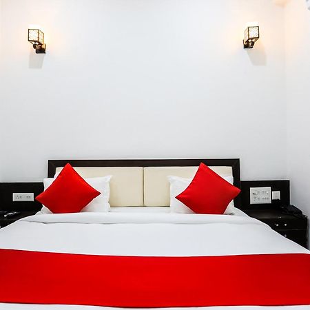 OYO 62014 Hotel New Geetanjali Lucknow Buitenkant foto